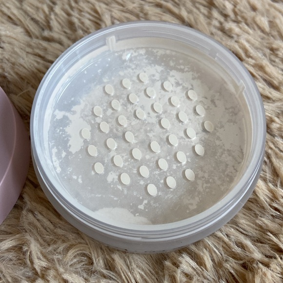 🆕 Dominique smooth & blur setting powder 8g - Picture 4 of 7